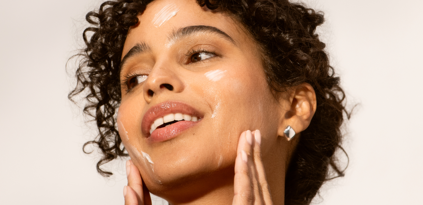Woman uses best skincare products for sensitive skin