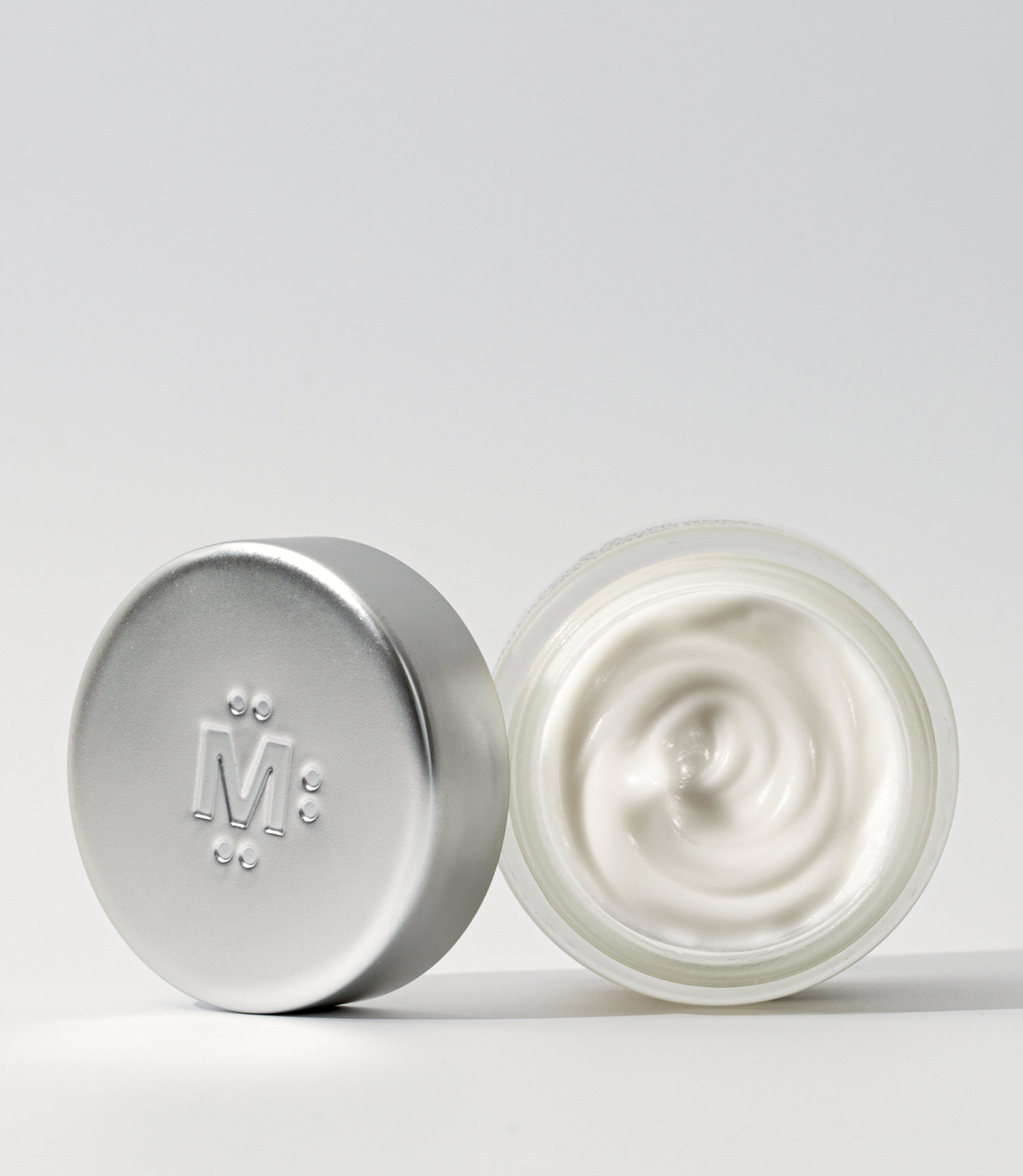 12 Best Moisturizers for Sagging Skin on Face, Neck, Chest - Parade